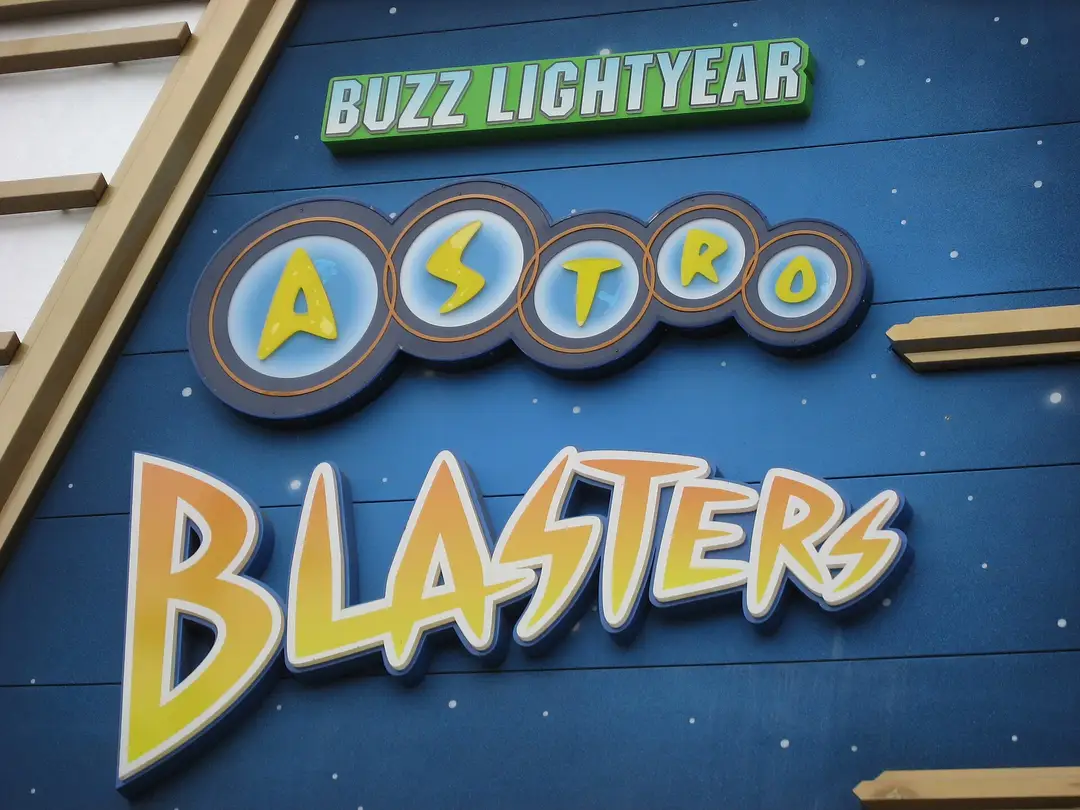 Buzz Lightyear Astro Blasters