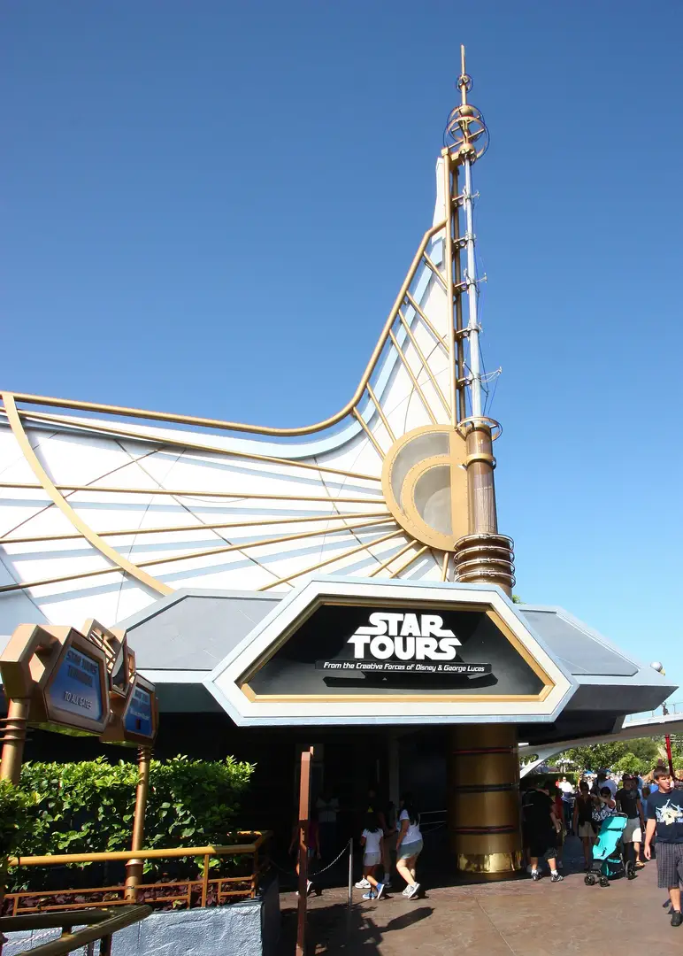 Star Tours – The Adventures Continue