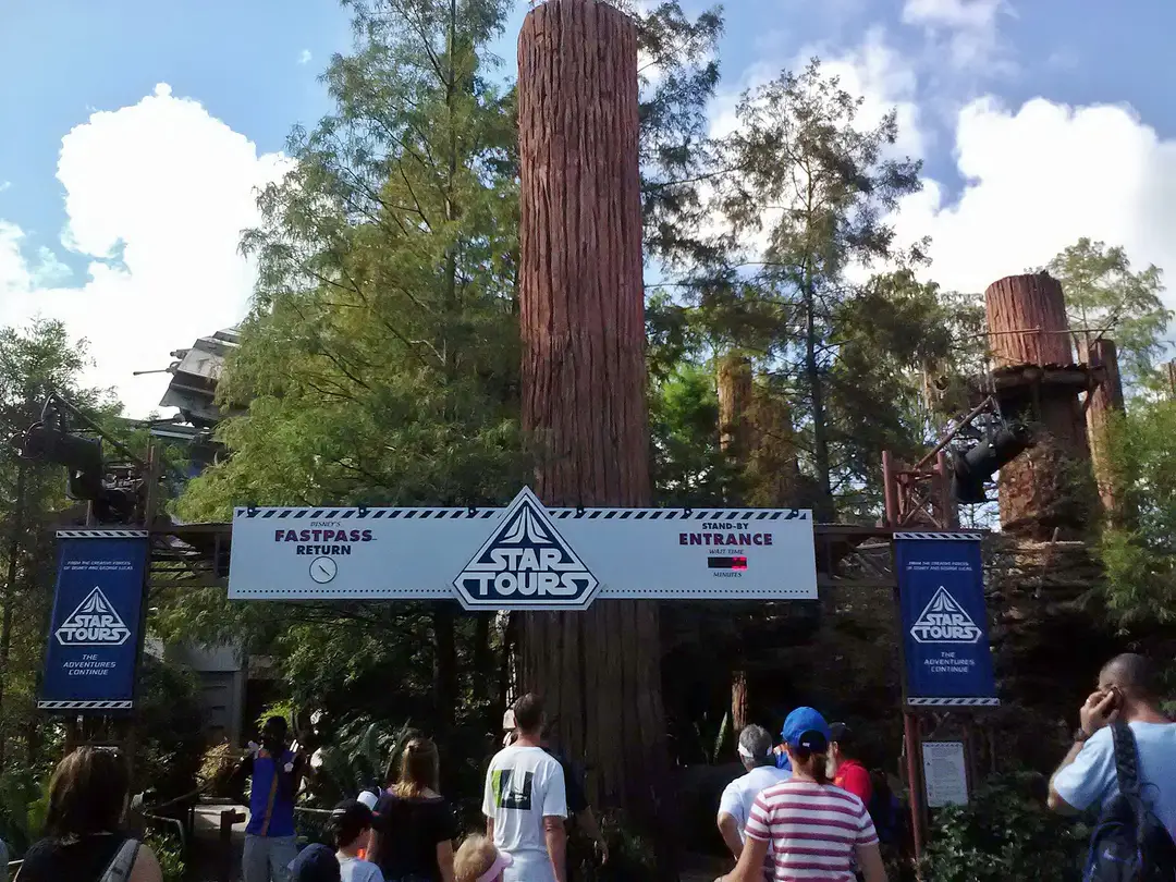 Star Tours – The Adventures Continue